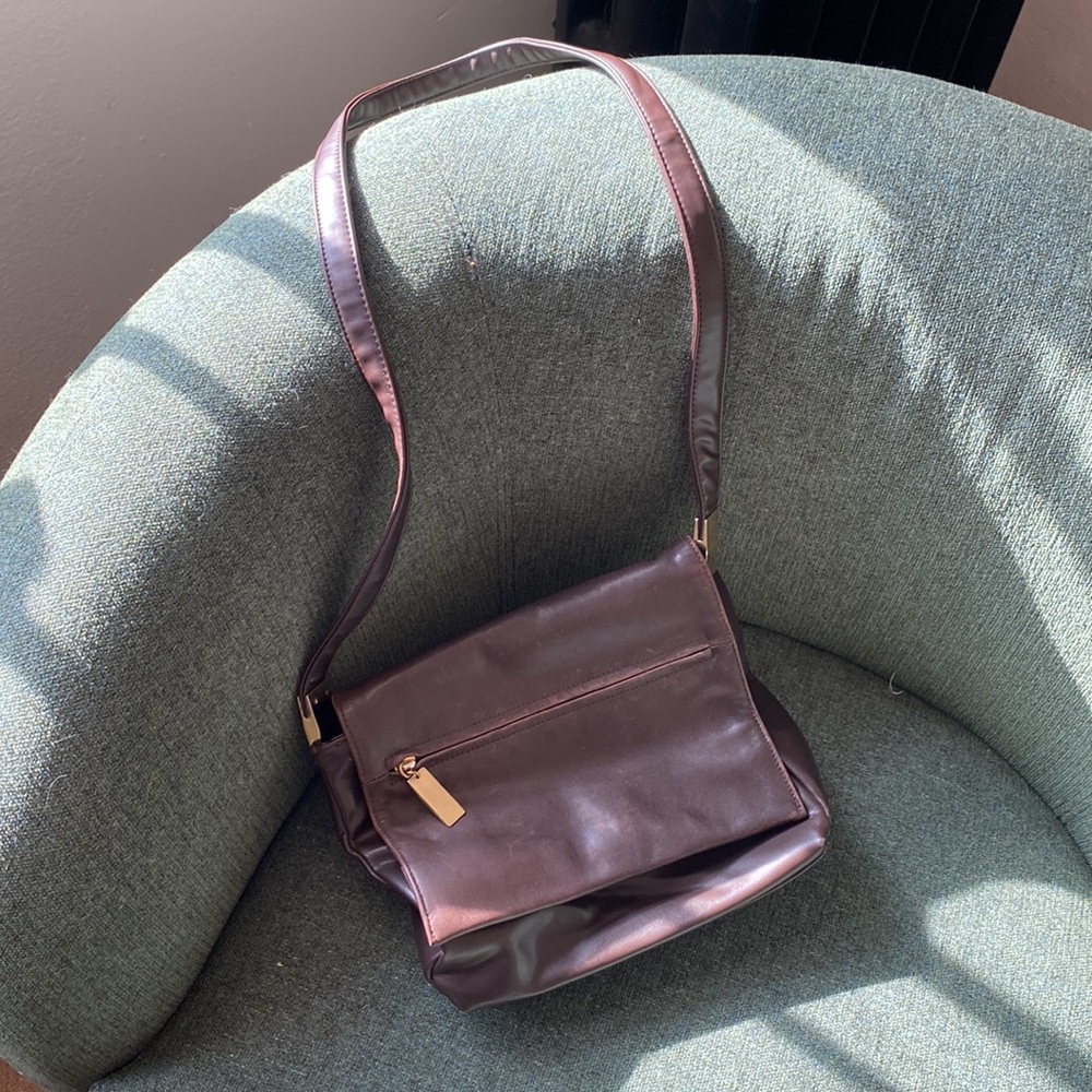 Liz Claiborne Crossbody bag